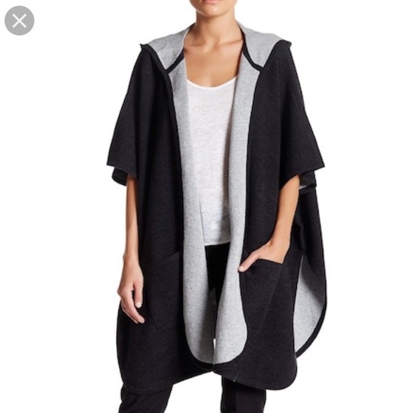 Eileen Fisher Sweaters - ⭐️Eileen Fisher Cardigan Poncho